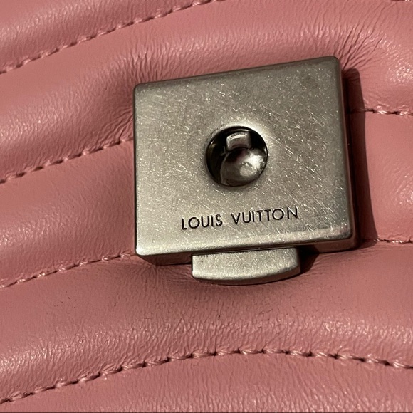Louis Vuitton Pink New Wave Chain Bag - Picture 8 of 16